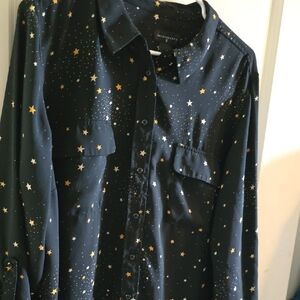 Investments Black and Gold Star Pattern Women's Shirt